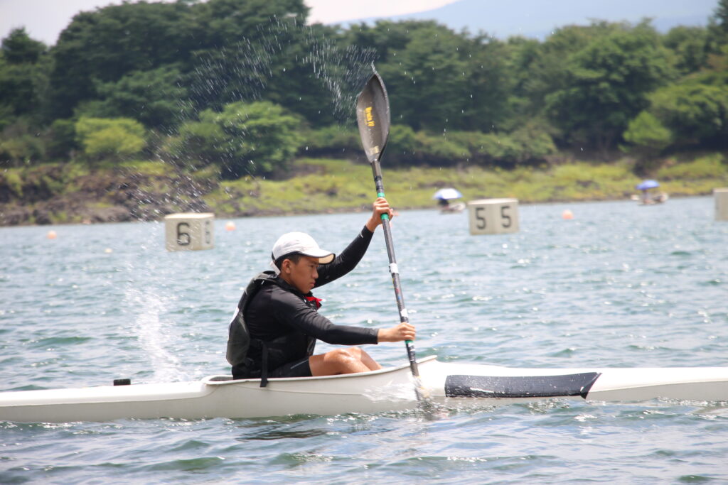 2025年関東カヌースプリント選手権大会に江戸川区カヌー協会所属の中学生選手が出場しました